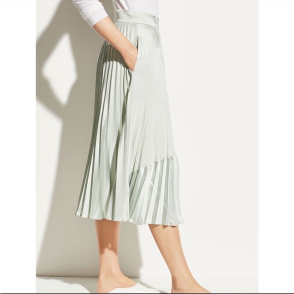 Vince Dresses & Skirts - Vince Pleated A Line Midi Skirt Mint Green